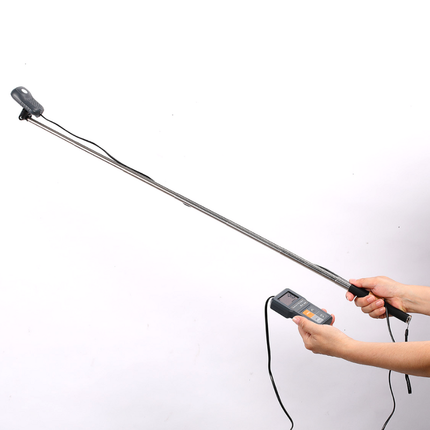 AZ 8583 PAR Meter with extension stick for remote PPFD measurement at the plant canopy without shadow interference.