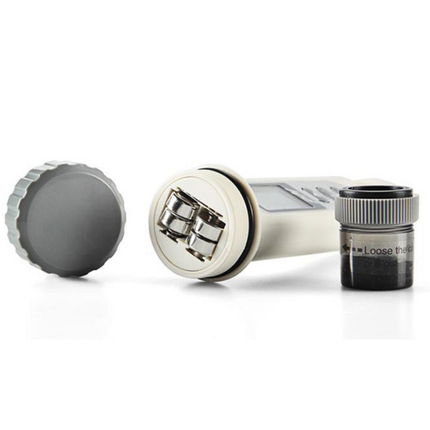 AZ 8686 operated by 4pcs LR batteries
